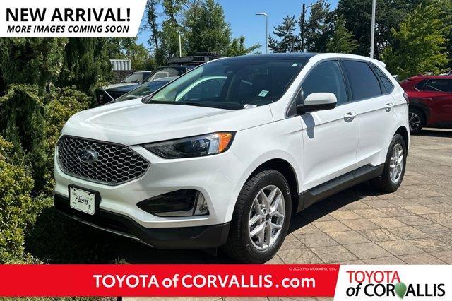 2023 Ford Edge
