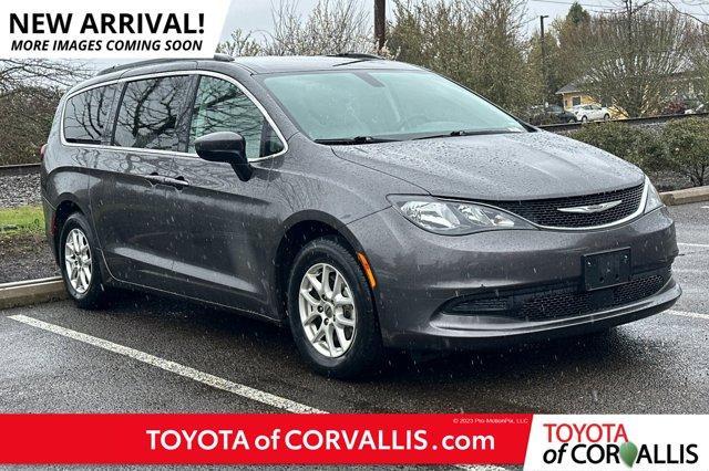 2021 Chrysler Voyager