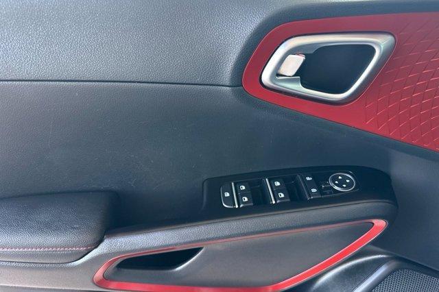 Photo of 2023 Steel Gray Kia Soul