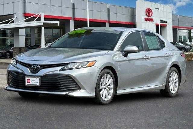 Photo of 2019 Celestial Silver Metallic Toyota Camry