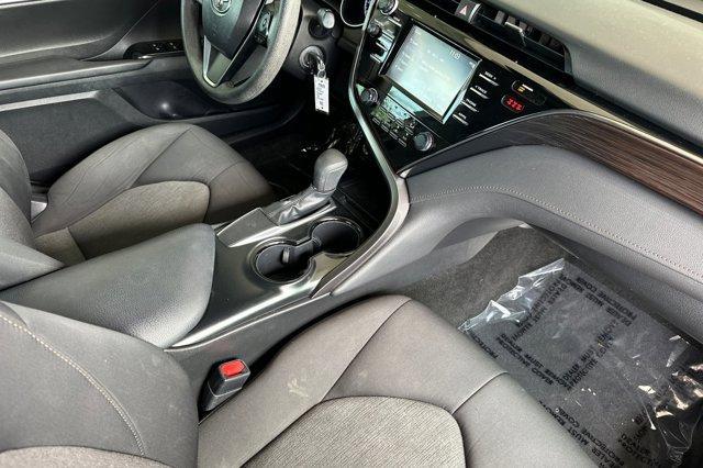 Photo of 2019 Celestial Silver Metallic Toyota Camry