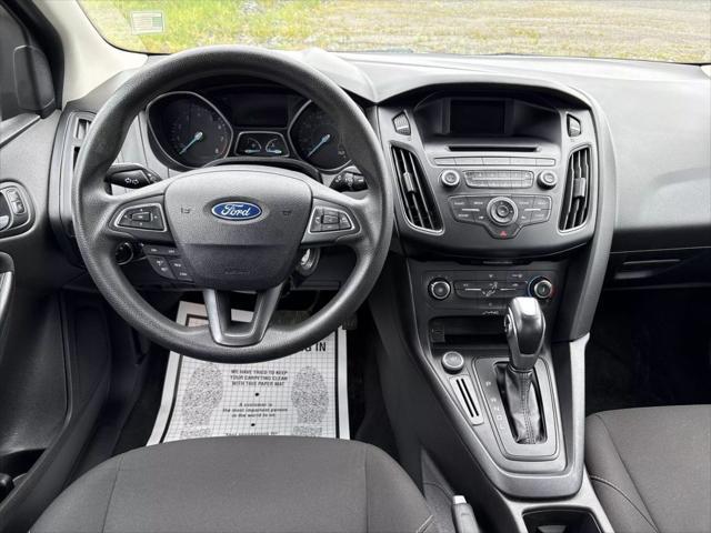 Photo of 2016 Beige Ford Focus
