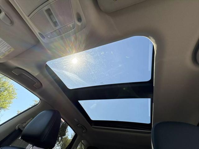 Photo of 2016 Brilliant Silver Metallic Nissan Murano