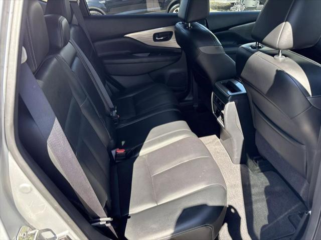 Photo of 2016 Brilliant Silver Metallic Nissan Murano