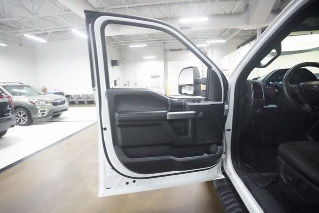 Photo of 2019 Oxford White Ford F-150