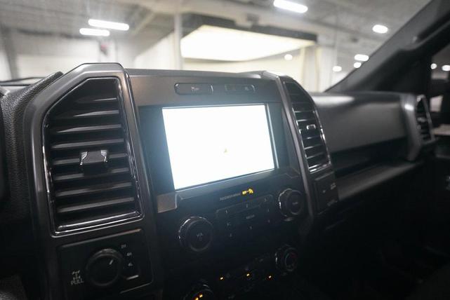 Photo of 2019 Oxford White Ford F-150