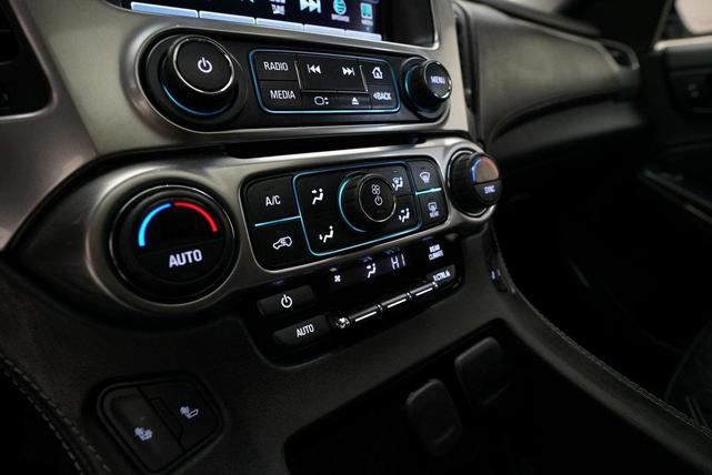 Photo of 2018 Summit White Chevrolet Suburban