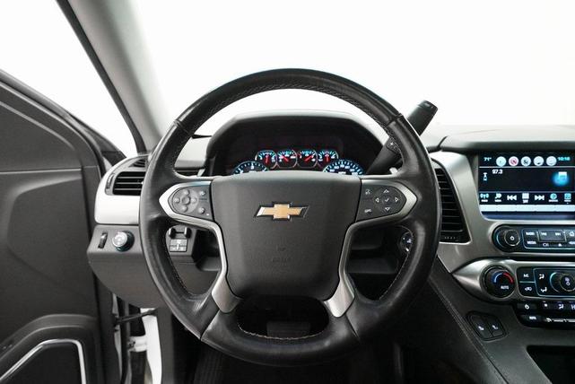 Photo of 2018 Summit White Chevrolet Suburban