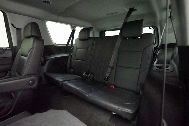 Photo of 2018 Summit White Chevrolet Suburban