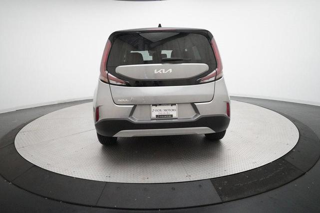 Photo of 2023 Steel Gray Kia Soul