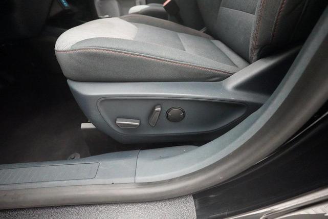 Photo of 2022 Shadow Black Ford Maverick