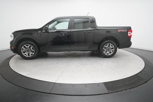 Photo of 2022 Shadow Black Ford Maverick