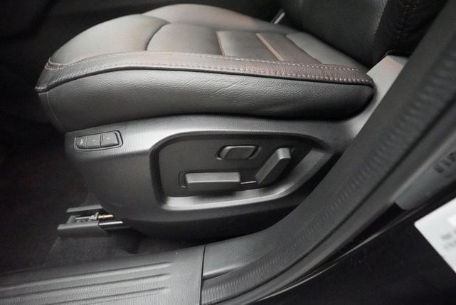 Photo of 2023 Jet Black Mica Mazda CX-5