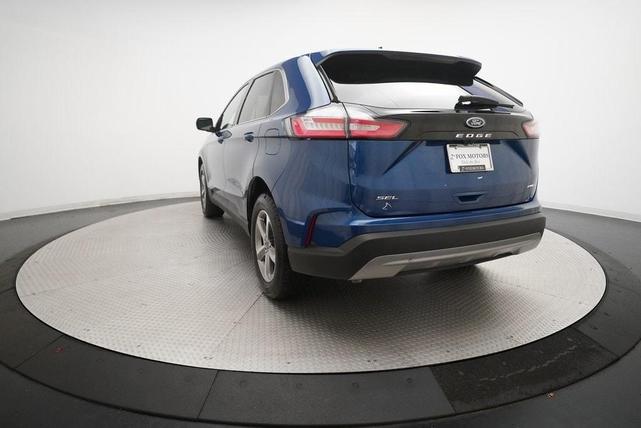 Photo of 2023 Atlas Blue Metallic Ford Edge