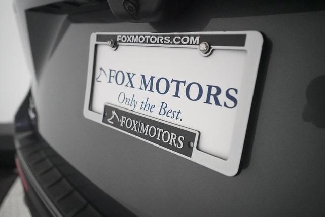 Photo of 2023 Carbonized Gray Metallic Ford Explorer