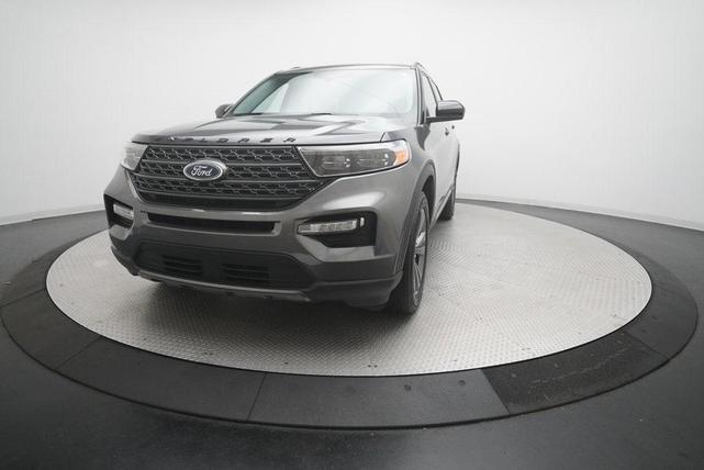 Photo of 2023 Carbonized Gray Metallic Ford Explorer