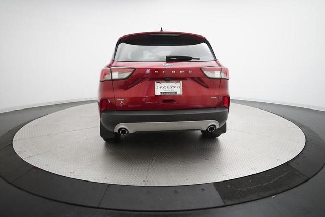 Photo of 2022 Rapid Red Metallic Tinted Clearcoat Ford Escape