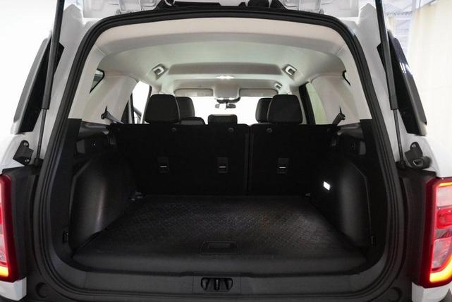 Photo of 2022 Oxford White Ford Bronco Sport