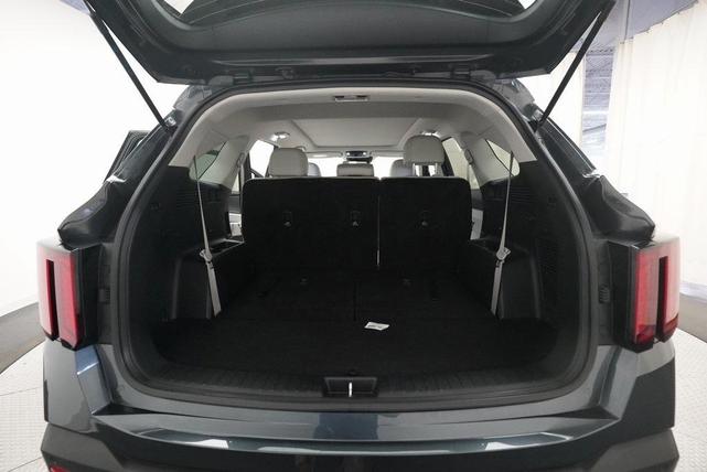 Photo of 2024 Gravity Gray Kia Sorento