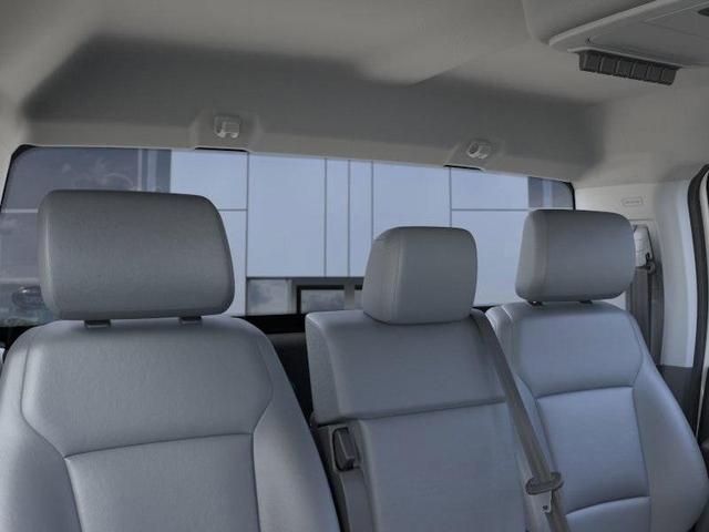 Photo of 2025 Oxford White Ford F-350