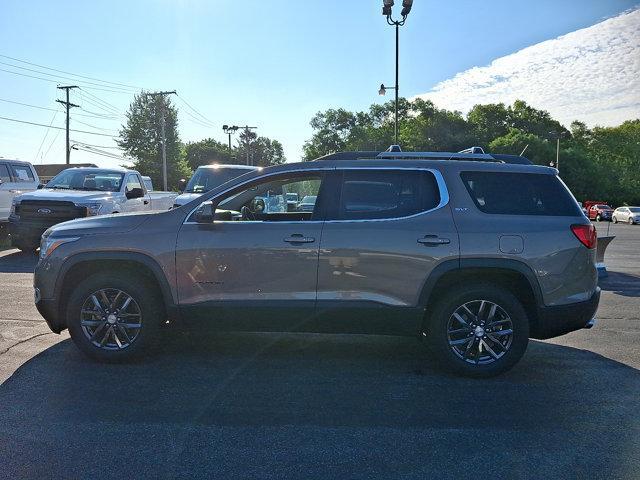 Photo of 2019 Pepperdust Metallic GMC Acadia