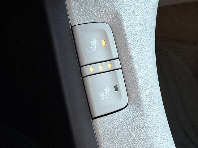 Photo of 2019 Pepperdust Metallic GMC Acadia