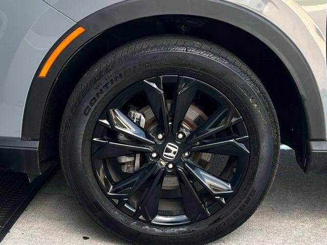 Photo of 2024 Gray Honda CR-V Hybrid