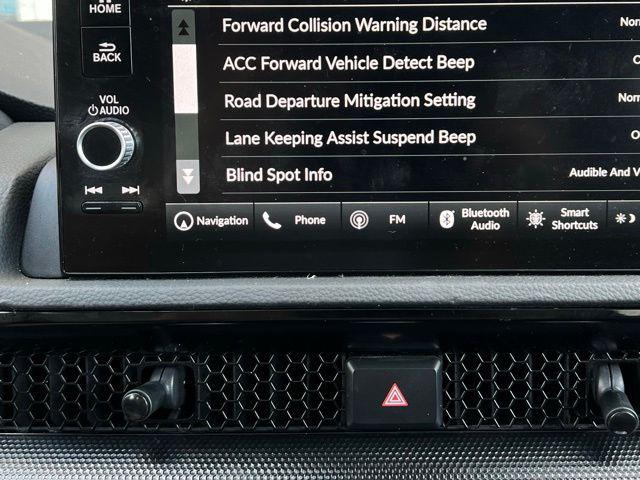 Photo of 2024 Gray Honda CR-V Hybrid