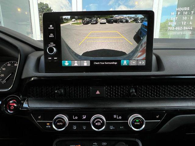 Photo of 2024 Gray Honda CR-V Hybrid