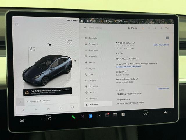 Photo of 2025 Gray Tesla Model Y