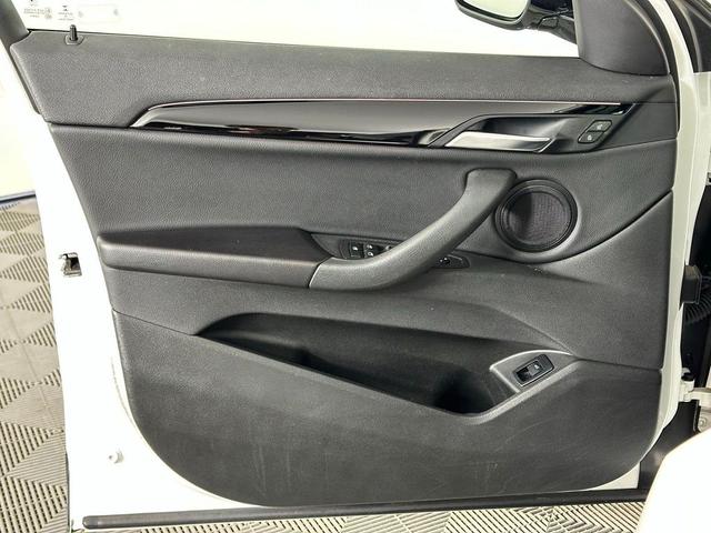 Photo of 2018 Alpine White BMW X2