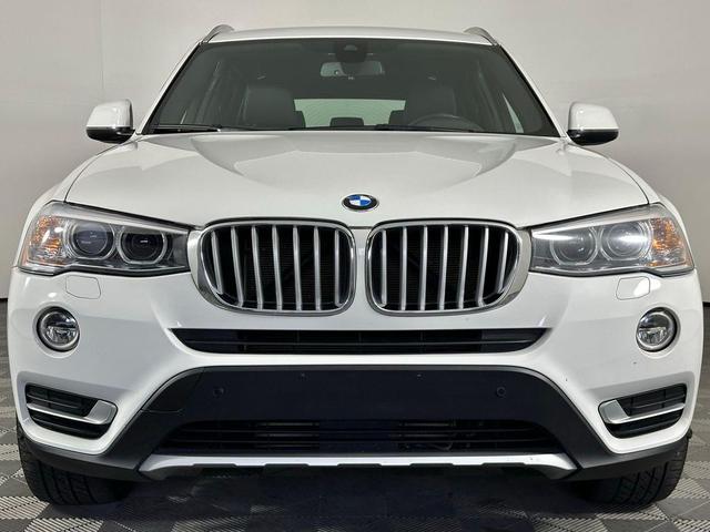 Photo of 2017 Alpine White BMW X3