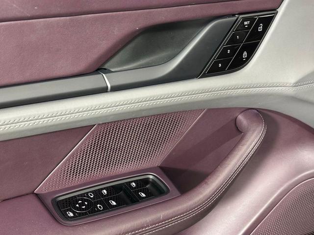 Photo of 2021 Chalk Porsche Taycan