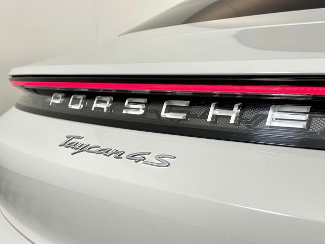 Photo of 2021 Chalk Porsche Taycan