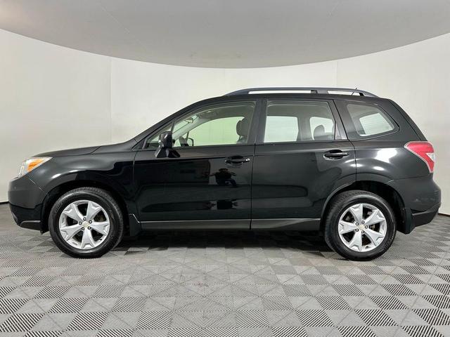 Photo of 2015 Crystal Black Silica Subaru Forester