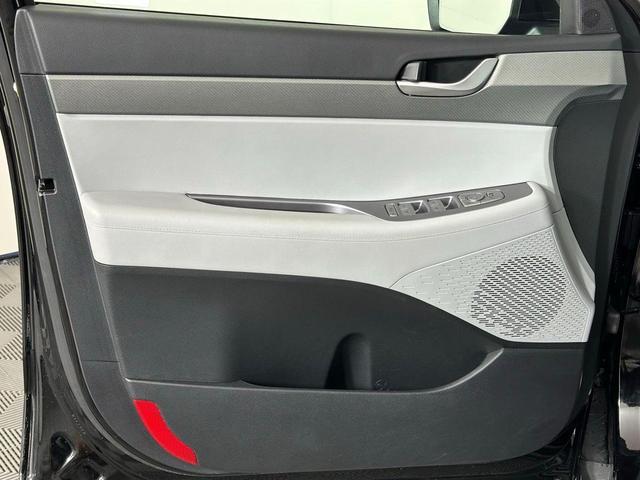 Photo of 2024 Abyss Black Pearl Hyundai PALISADE