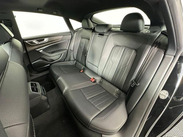 Photo of 2019 Mythos Black Metallic Audi A7