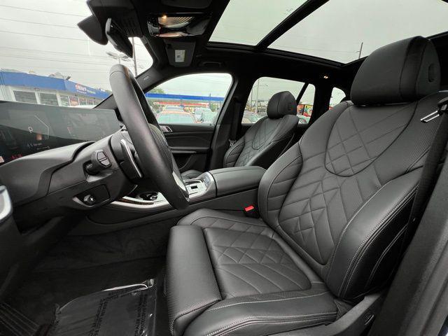 Photo of 2024 Blue Ridge Mountain Metallic BMW X5
