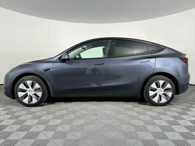 Photo of 2023 Gray Tesla Model Y