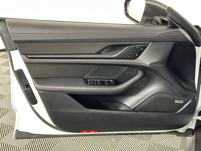 Photo of 2023 Carrara White Metallic Porsche Taycan
