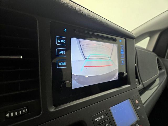 Photo of 2017 Gray Toyota Sienna