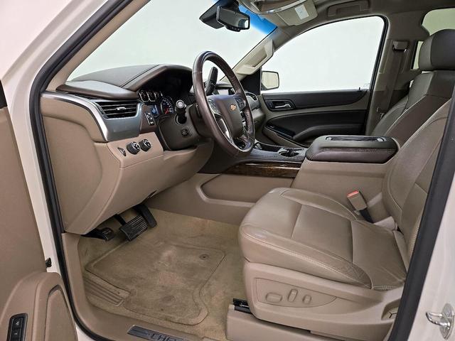 Photo of 2015 Pearl Chevrolet Tahoe