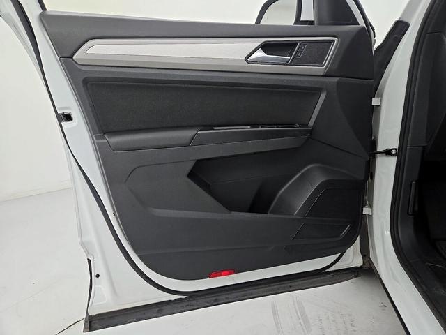 Photo of 2020 White Volkswagen Atlas Cross Sport