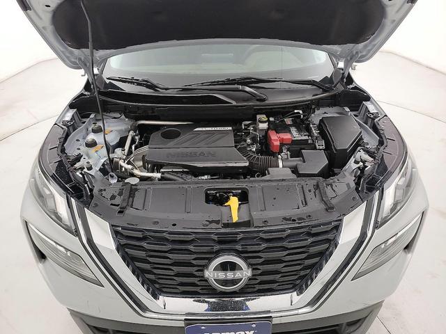 Photo of 2023 Silver Nissan Rogue