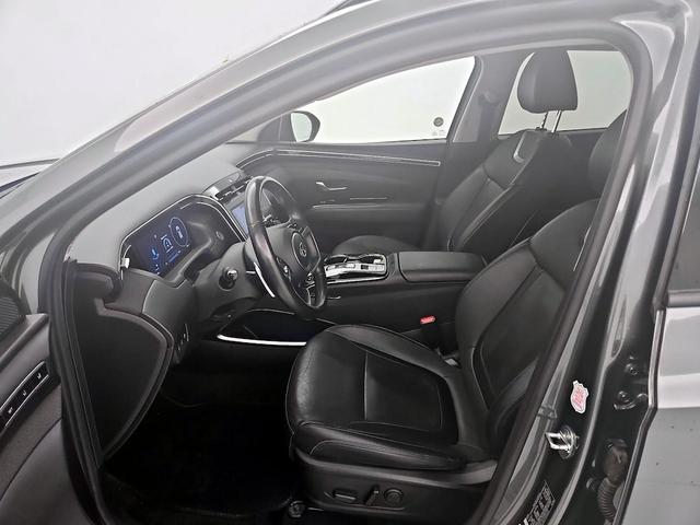 Photo of 2023 Gray Hyundai TUCSON