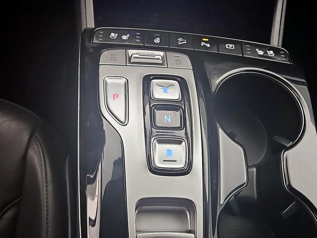 Photo of 2023 Gray Hyundai TUCSON