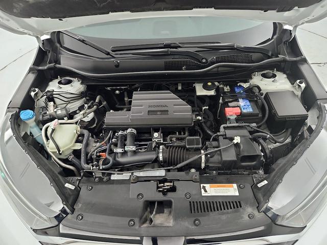 Photo of 2021 White Honda CR-V