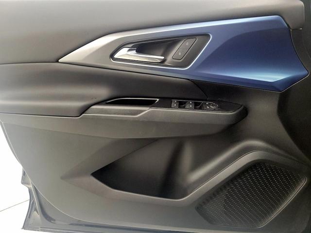 Photo of 2025 Black Chevrolet Equinox EV