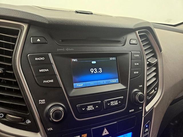 Photo of 2013 Gray Hyundai SANTA FE
