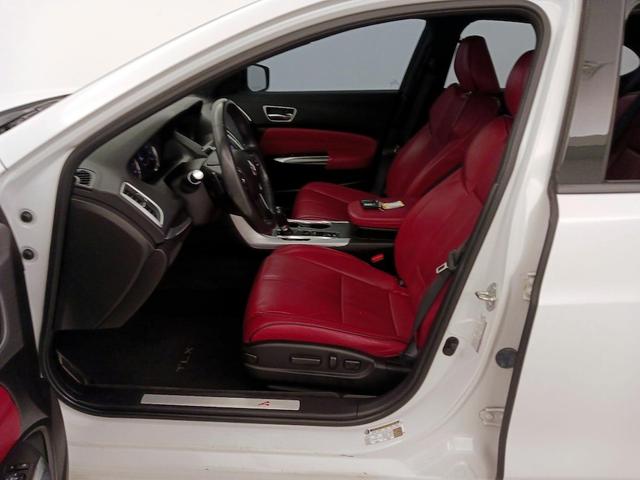 Photo of 2019 White Acura TLX